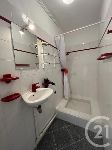 Appartement F4 à vendre  5 pièces - 100,10 m 2   CAUTERETS  - 65