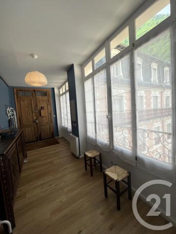 Appartement F4 à vendre  5 pièces - 100,10 m 2   CAUTERETS  - 65