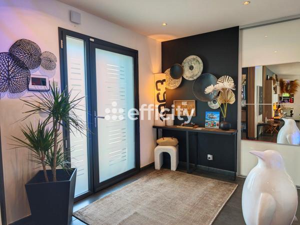 Maison
         6 pièces
        - 181 m² Bien prestige 828 000 € *