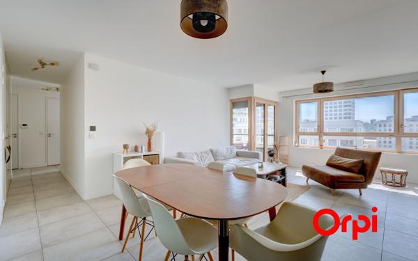 Appartement à vendre    3 pièces • 71,64 m2 Lyon 2