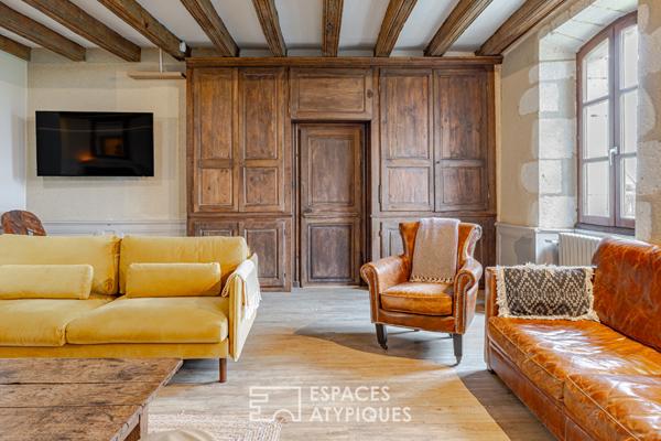 Bâtisse XVIIIème totalement rénovée avec couloir de nage