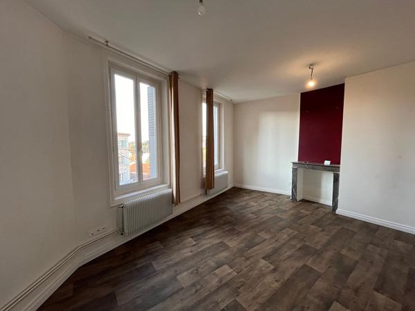 Appartement Thiers 3 pièce(s) 72.95 m2 - 6 Rue Prosper Marilhat 63300 THIERS
