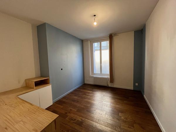Appartement Thiers 3 pièce(s) 72.95 m2 - 6 Rue Prosper Marilhat 63300 THIERS