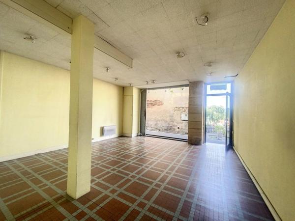 Location Fonds de commerce 2 pièces à Le Bugue