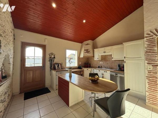 ST MICHEL CHEF CHEF, maison de charme aux beaux volumes