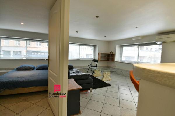 Lyon 3 - Rue Duguesclin - T2 de 42 m2 avec entrée indépendante