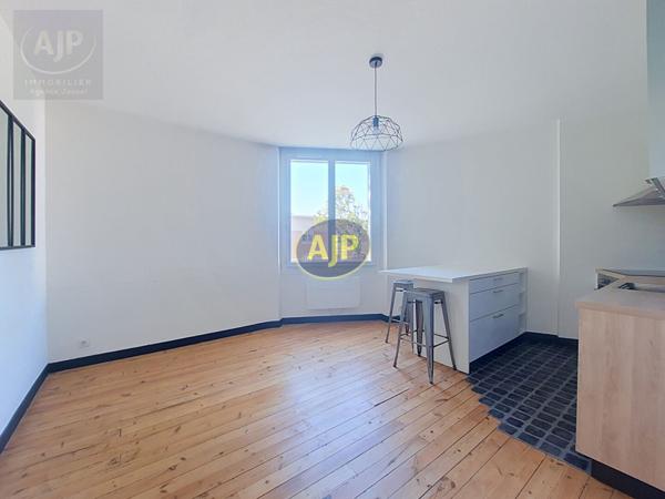 Appartement à vendre Nantes - 2 pièces, 36m² avec 1 chambre(s) à 139 000€ - AJP Immobilier Nantes Jouzel