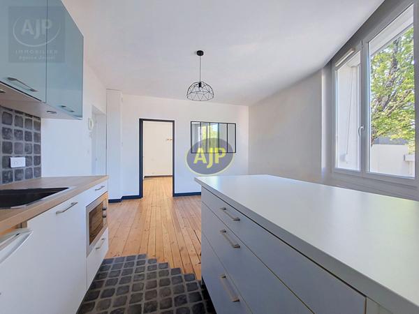 Appartement à vendre Nantes - 2 pièces, 36m² avec 1 chambre(s) à 139 000€ - AJP Immobilier Nantes Jouzel