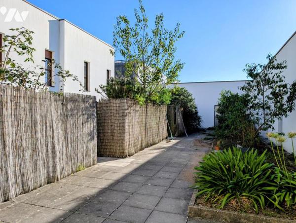 NANTES Bottière Chesnaie - Maison-appartement en duplex - 2 chambres - jardin privatif