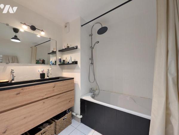 NANTES Bottière Chesnaie - Maison-appartement en duplex - 2 chambres - jardin privatif