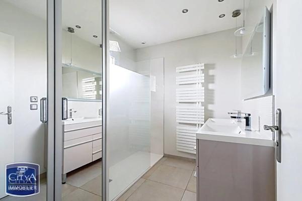 Maison à vendre 5 pièces 108.85m² Sainte-Foy-lès-Lyon (69110)