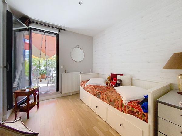 Appartement à vendre Bordeaux - 3 pièces, 63m² avec 2 chambre(s) à 371 000€ - AJP Immobilier Bordeaux Chartrons