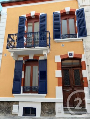 Maison à vendre  6 pièces - 217,22 m 2   BELLERIVE SUR ALLIER  - 03
