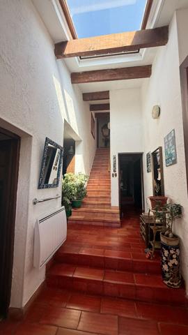 Maison 7 pièces avec piscine au calme à vendre à Saint Maximin la Sainte Baume