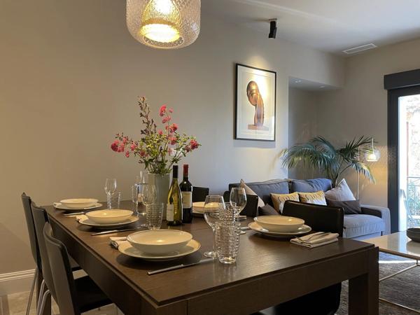 Rare Opportunité d’Affaires : Resort Gay Haut de Gamme – Murs et Fonds de Commerce à Vendre