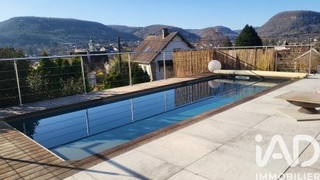 Maison à vendre 10 pièces 292 m² Ornans