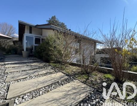 Maison à vendre 10 pièces 292 m² Ornans