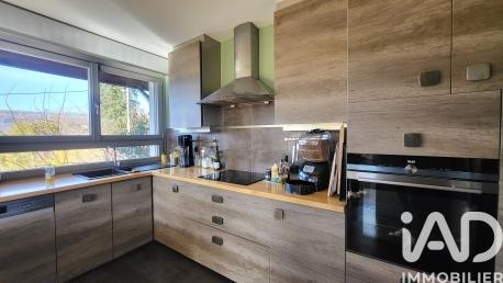 Maison à vendre 10 pièces 292 m² Ornans