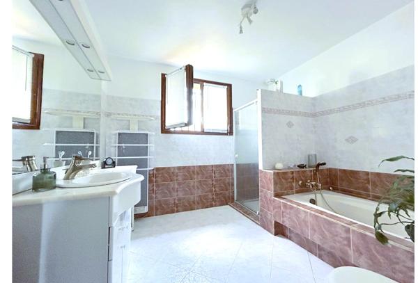 Maison Merville 4 pièce(s) 144 m2