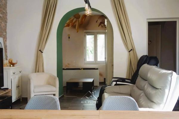 Maison de ville au coeur de la Provence