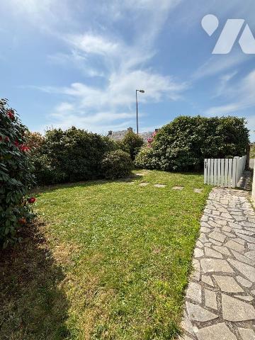 Maison a Vendre à BRIEC, en Finistère Sud (29), en Centre Ville, en EXCLUSIVITE, Maison d'habit...