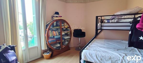 Rare en centre-ville – 3P, 81,35 m², petite copropriété, charges 56 €/mois