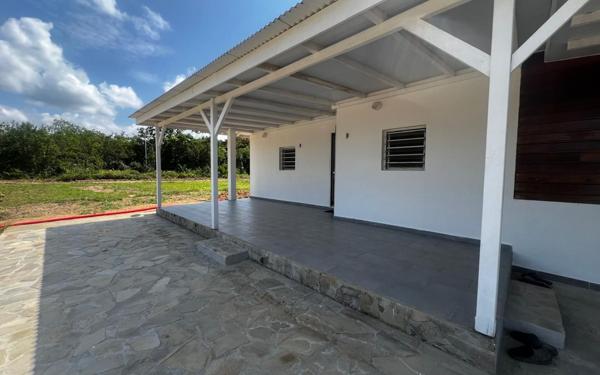 Maison à louer    4 pièces •  Kourou