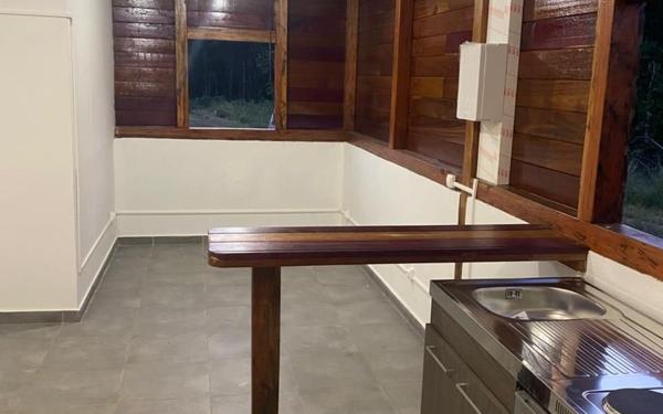 Maison à louer    4 pièces •  Kourou