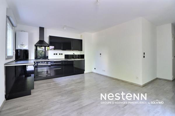Appartement rez-de-jardin Saint Priest Proche Village 3 pièces 58 m2, terrasse, jardin
