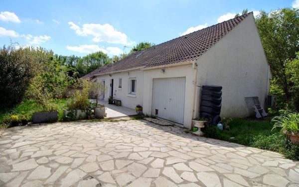 Maison à vendre    5 pièces • 102,40 m2 Corbeil-Essonnes