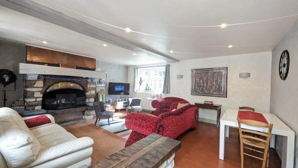 Vente Maison 6 pièces 183 m2 à Aubigny-sur-Nère