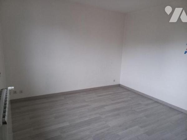 Dunkerque (59430), Saint Pol Sur Mer, En exclusivité, dans un petit immeuble, au 1er et dernier...