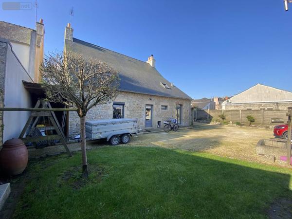 Maison à vendre à Pont-l'Abbé dans le Finistère (29120), ref : 023/1589