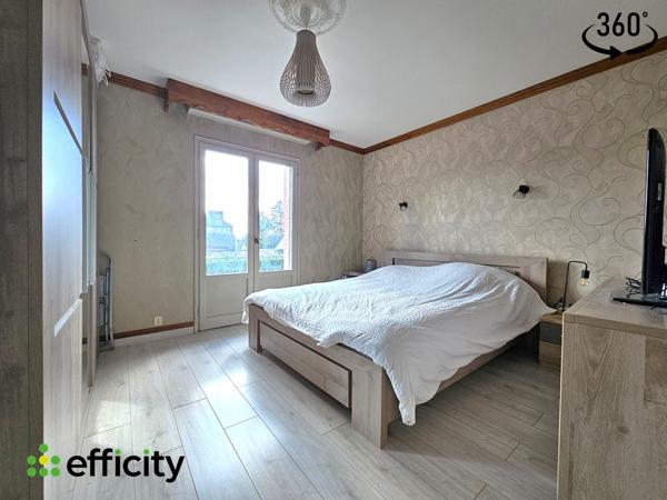 Maison 15 pièces - 253 m²