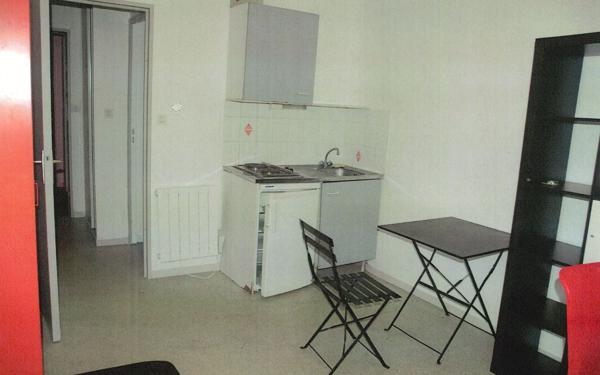 Appartement à louer    1 pièce • 19,09 m2 Brest
