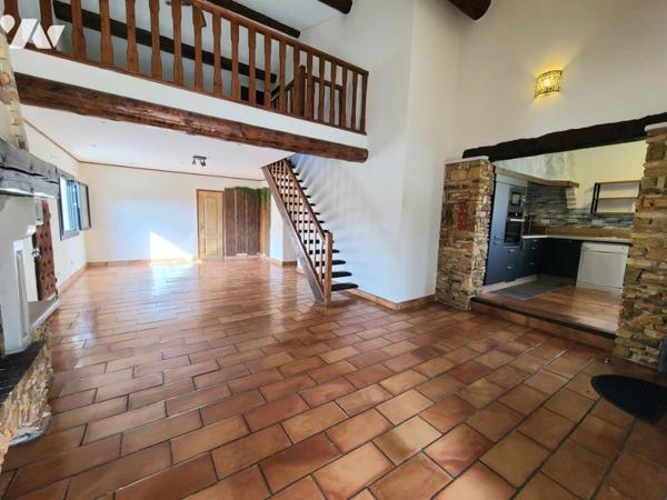 Pierrelatte, Villa avec Piscine.