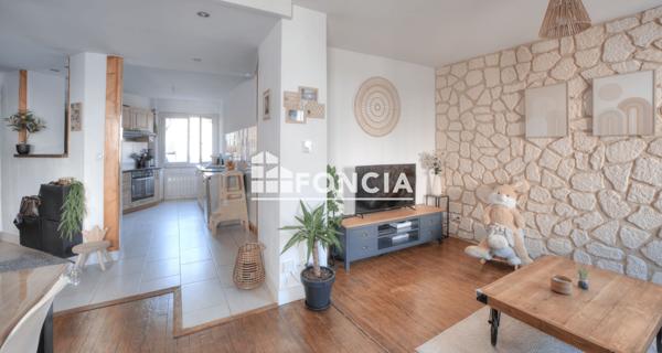 À vendre Appartement 3 pièces 70.08 m² - Valserhône 01200