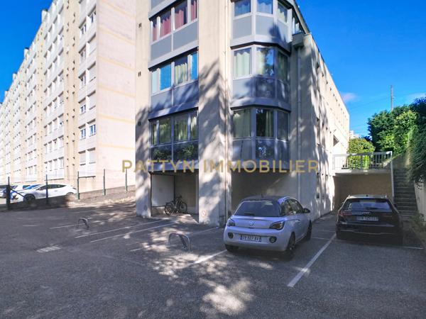 Votre investissement dans un emplacement privilégié à 2 pas de la Croix-Rousse - CALUIRE-ET-CUIRE – Quartier M