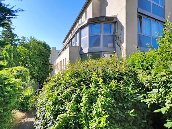 Votre investissement dans un emplacement privilégié à 2 pas de la Croix-Rousse - CALUIRE-ET-CUIRE – Quartier M