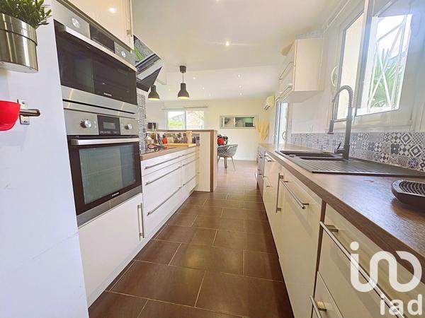 Maison 5 pièces de 104 m² à La Brède (33650)