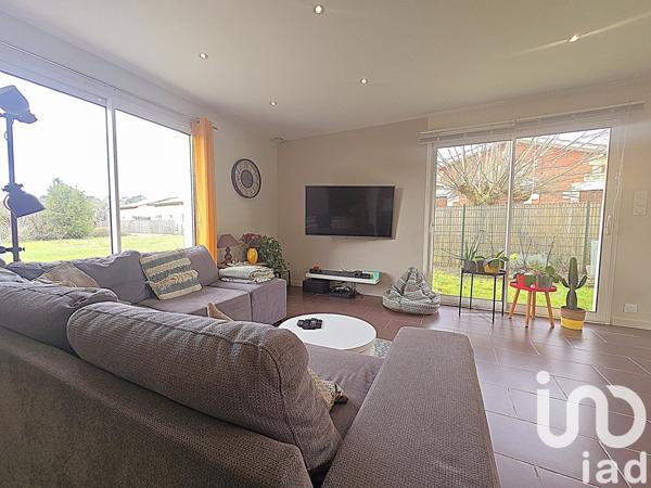 Maison 5 pièces de 104 m² à La Brède (33650)