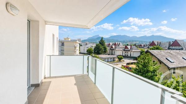 Appartement T2 à vendre  2 pièces - 45,69 m 2   AIX LES BAINS  - 73