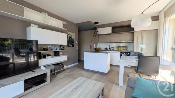 Appartement T2 à vendre  2 pièces - 45,69 m 2   AIX LES BAINS  - 73
