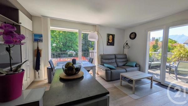 Appartement T2 à vendre  2 pièces - 45,69 m 2   AIX LES BAINS  - 73