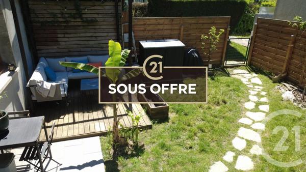 Appartement T2 à vendre  2 pièces - 45,69 m 2   AIX LES BAINS  - 73