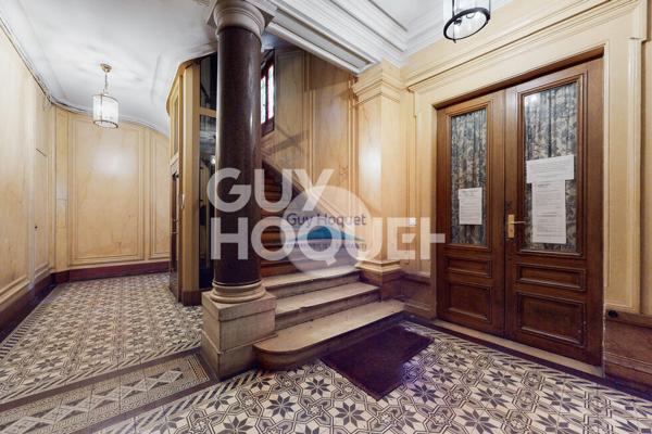 Rue des Petites Ecuries - Paris Xème.