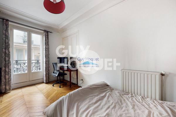 Rue des Petites Ecuries - Paris Xème.