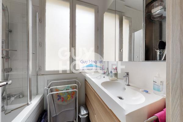 Rue des Petites Ecuries - Paris Xème.