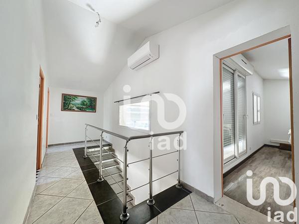 Maison à vendre 5 pièces 130 m² Pujaut