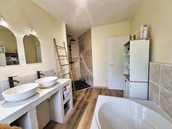 Maison 3 chambres 111 m²